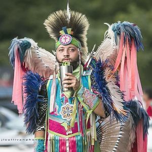 Meet your Posher, Dakota